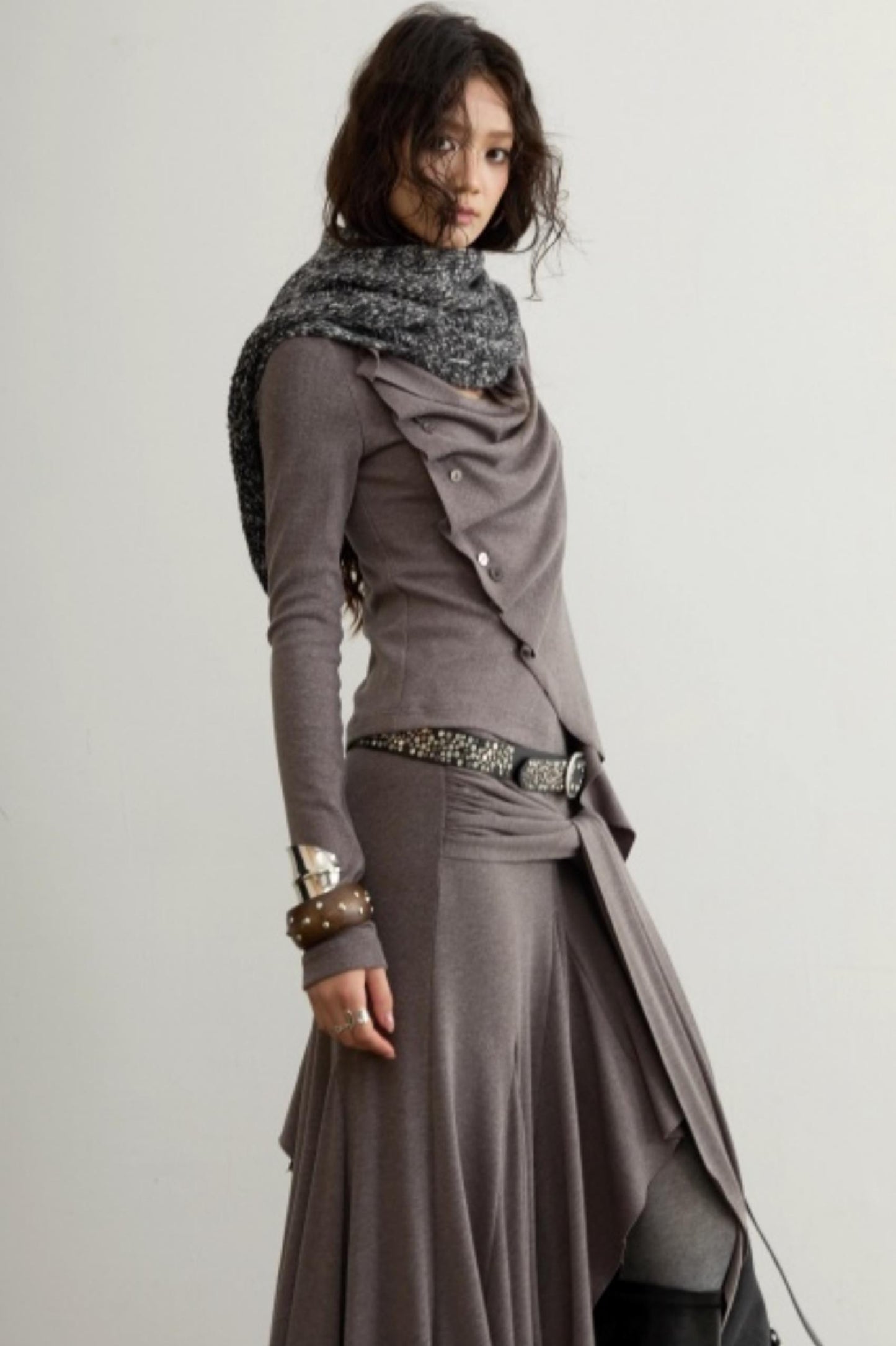 Classical Pleated Distressed Skirt Set-Up