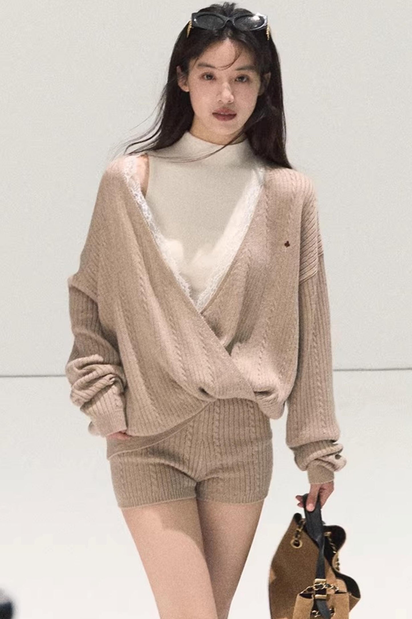 Silk-Gloss Wool Lace Sweater Set-Up