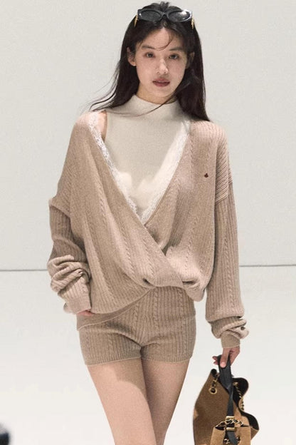 Silk-Gloss Wool Lace Sweater Set-Up