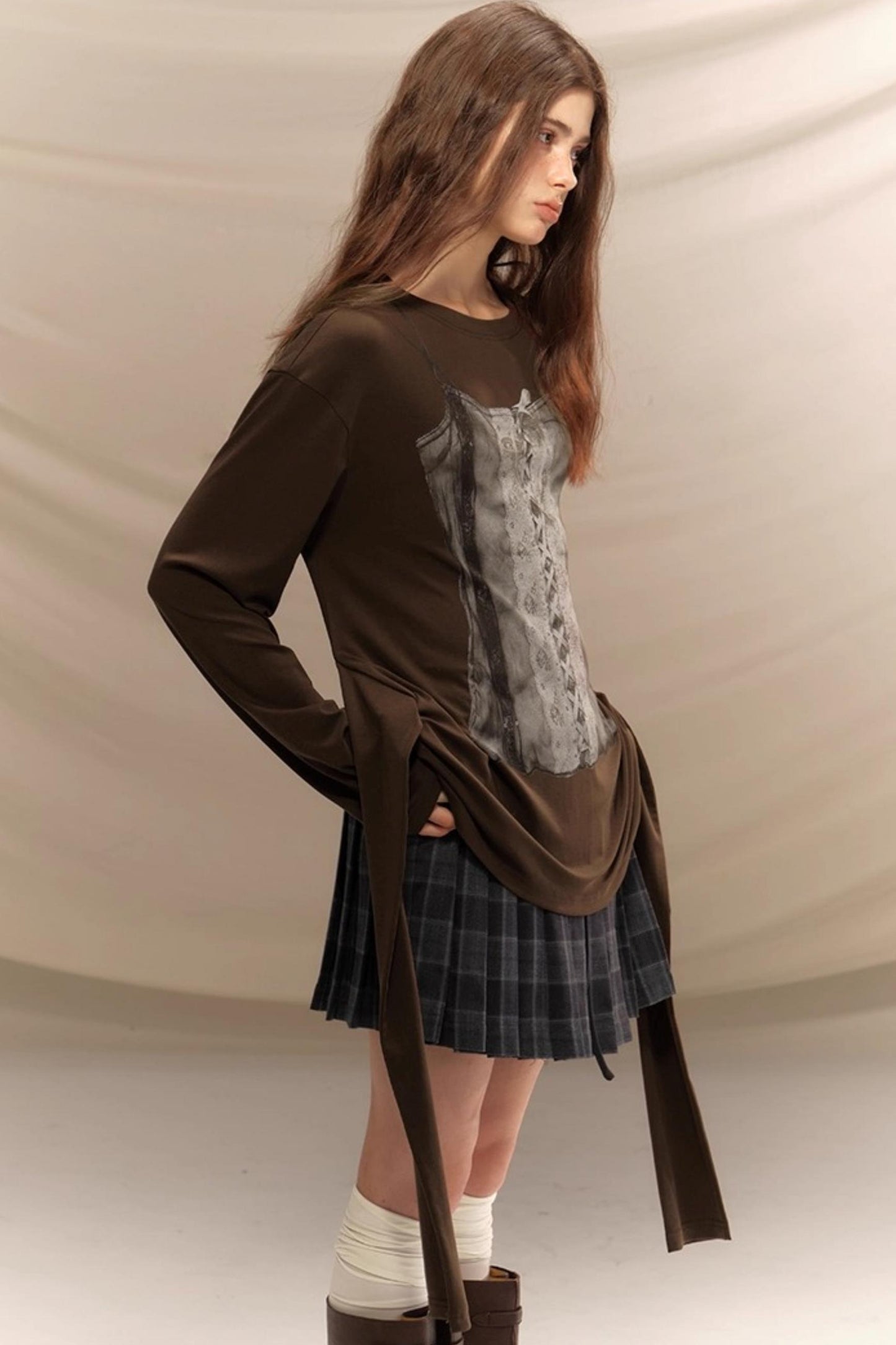 Amber Long-Sleeved T-shirt