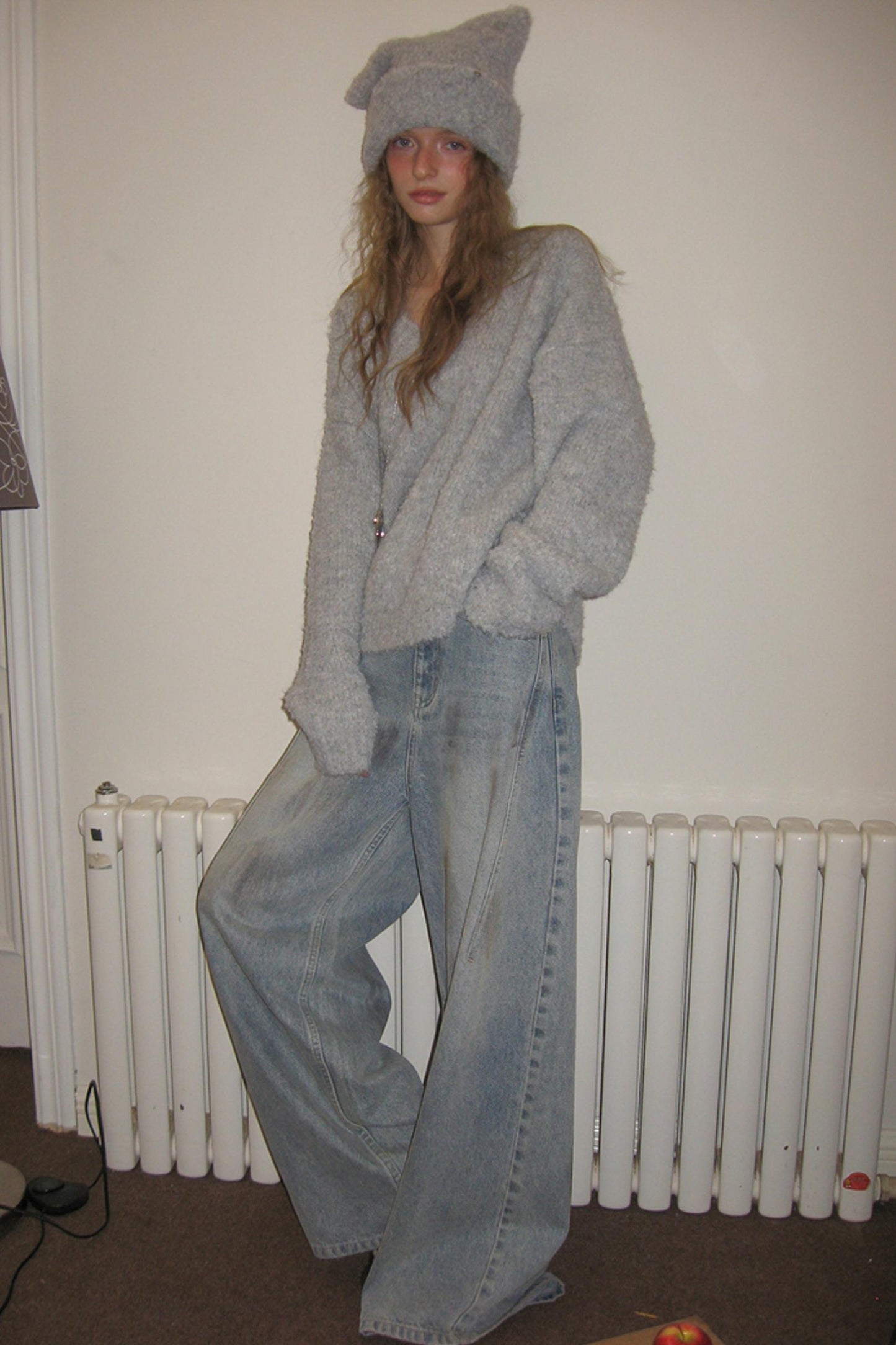 Gray Knit V-Neck Sweater Hat Set