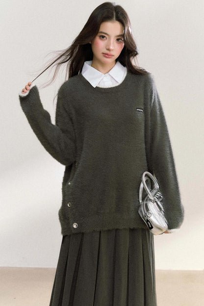 Metal Button Knit Pullover Top