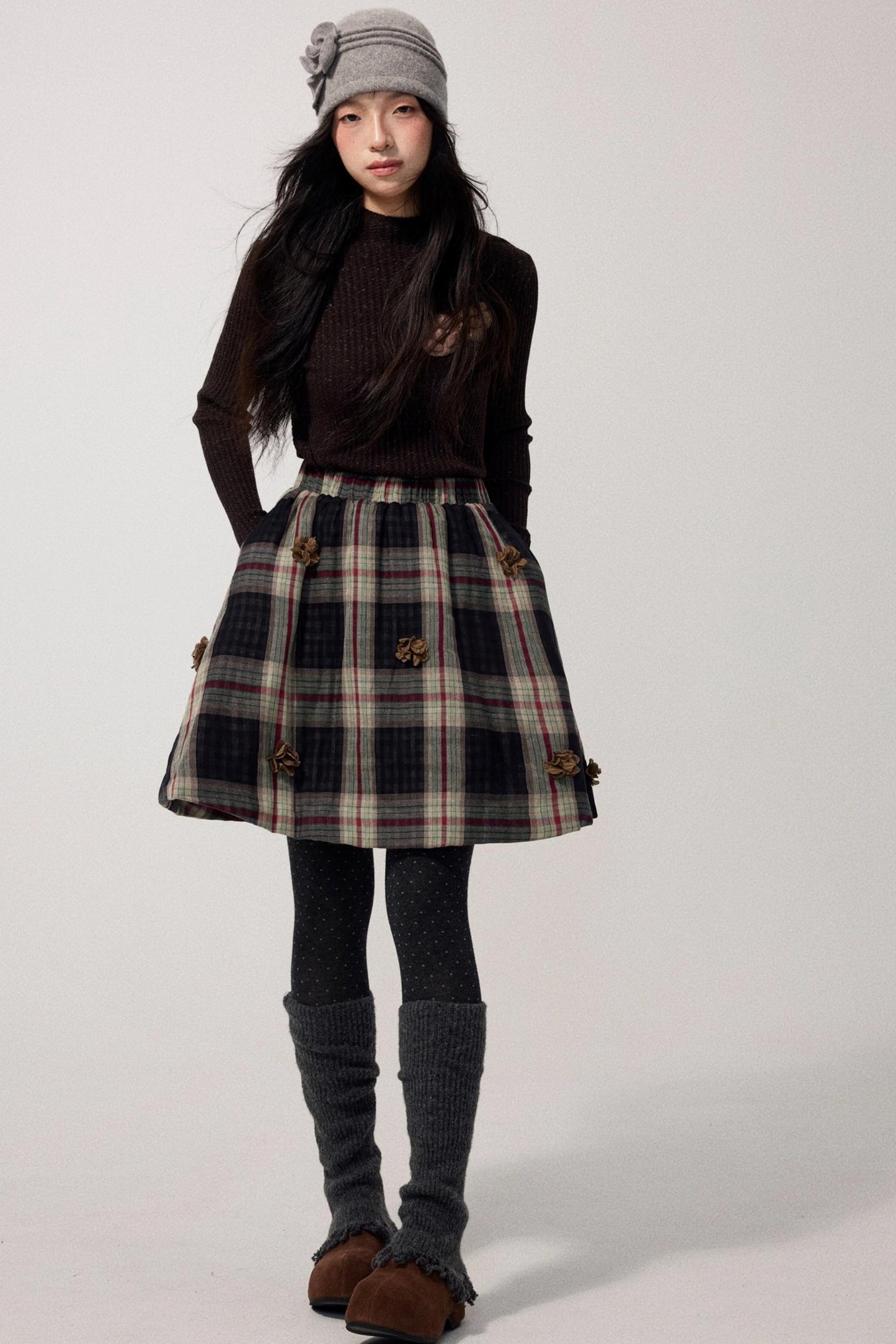 Detachable Corsage Turtleneck Sweater