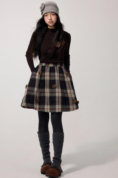 Detachable Corsage Turtleneck Sweater