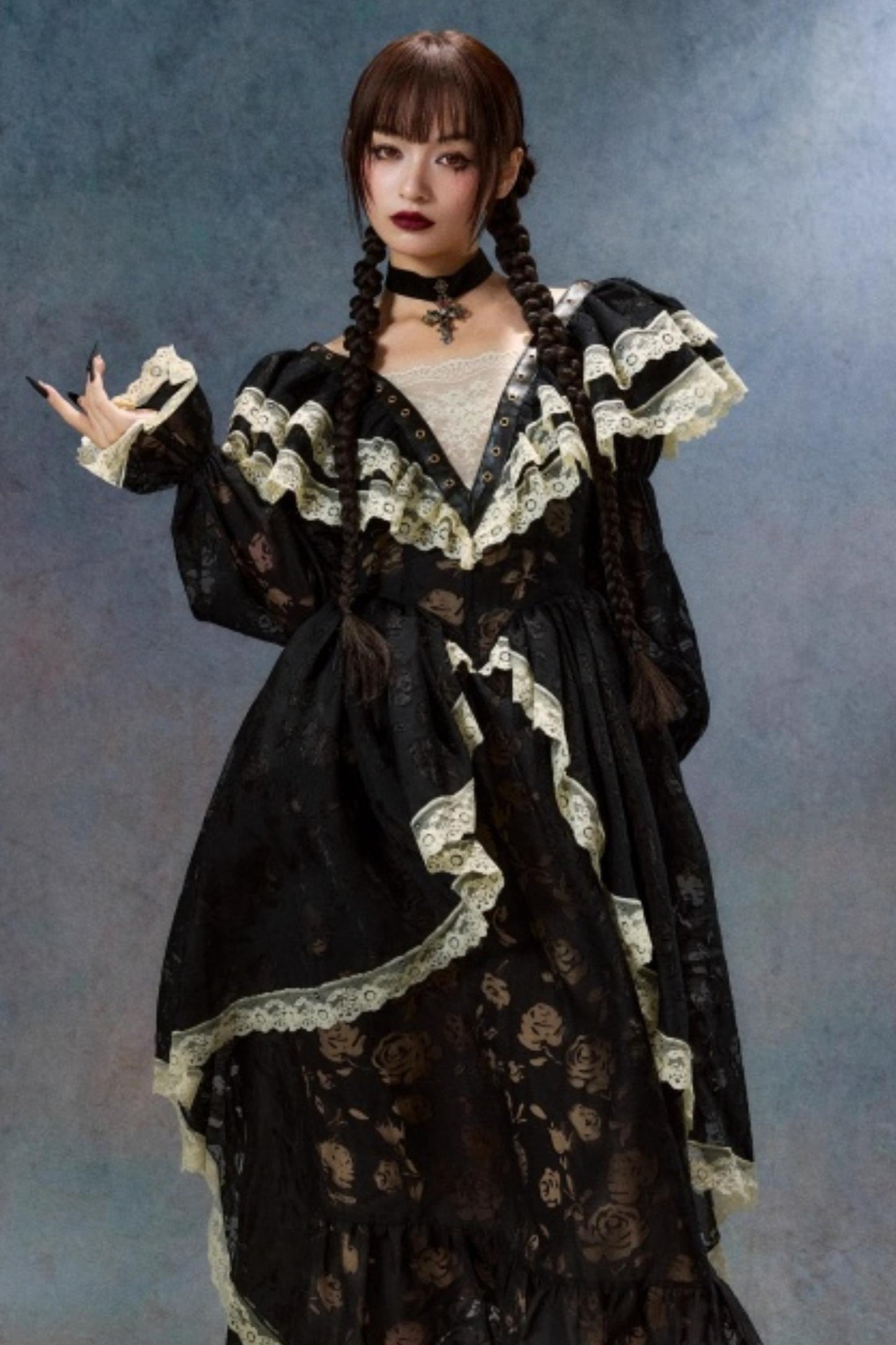 French Courtly Halloween Dress Set-Up