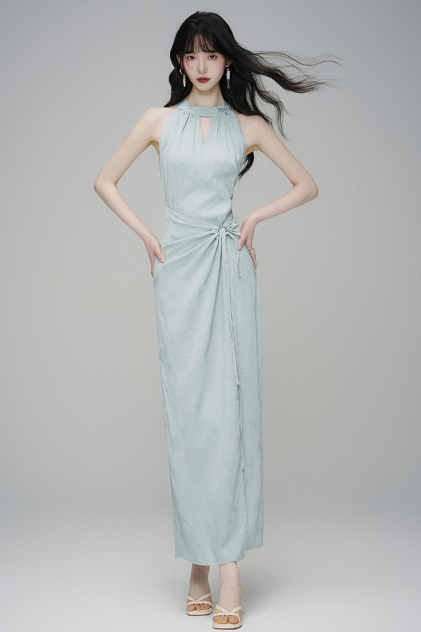 Elegant Sleeveless Jacquard Maxi Dress