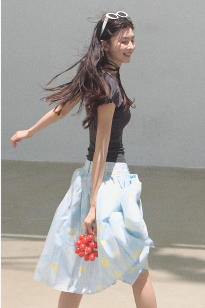 Green Apples Sleeve V-Neck Skinny Top