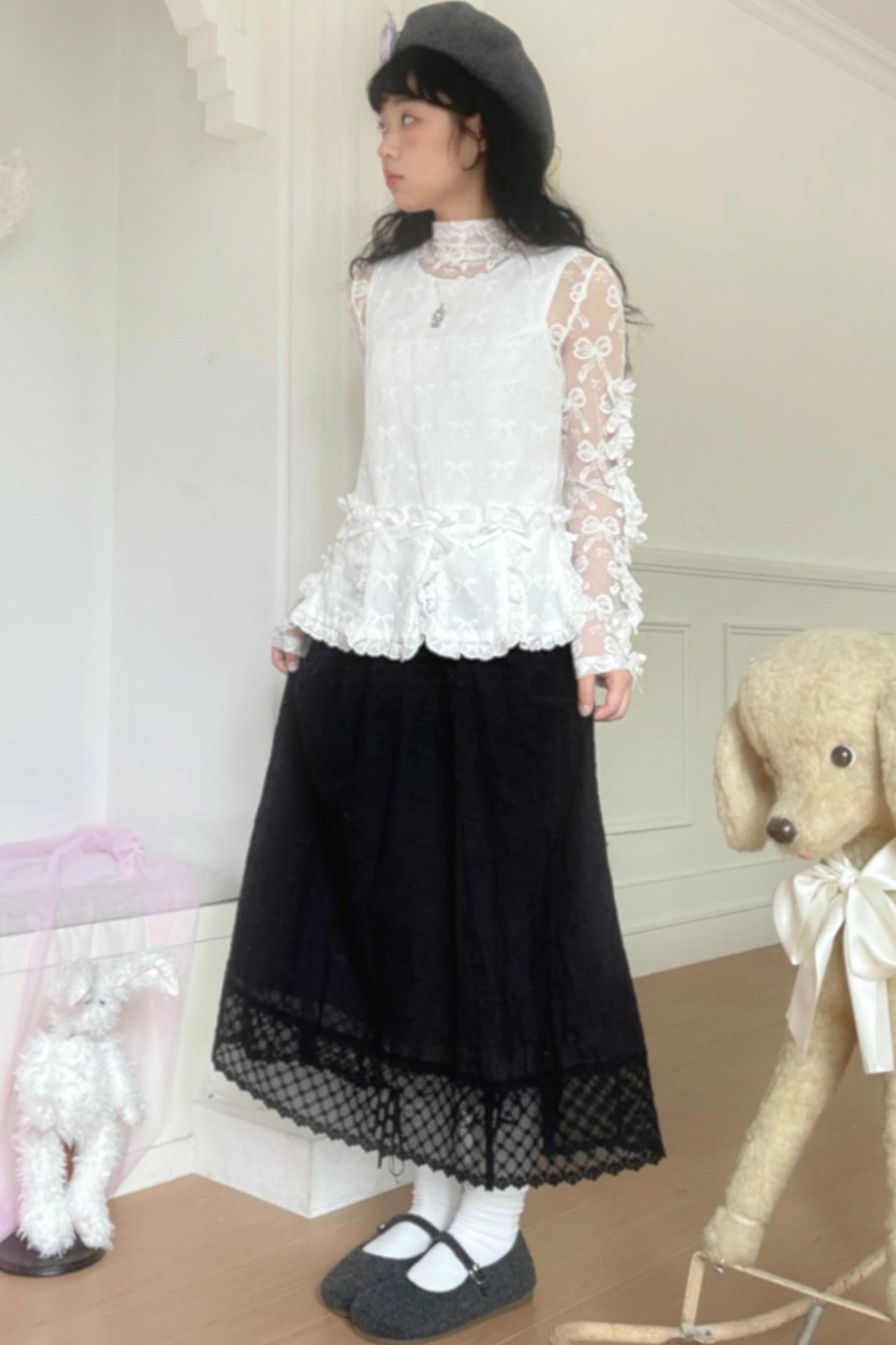 Bow Embroidered Long Skirt