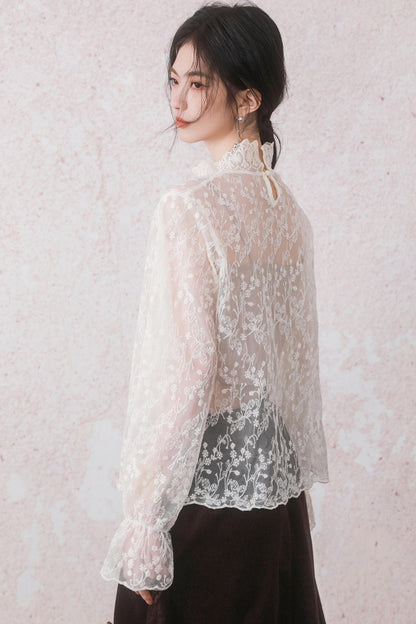 Feminine Touch Lace Design Top