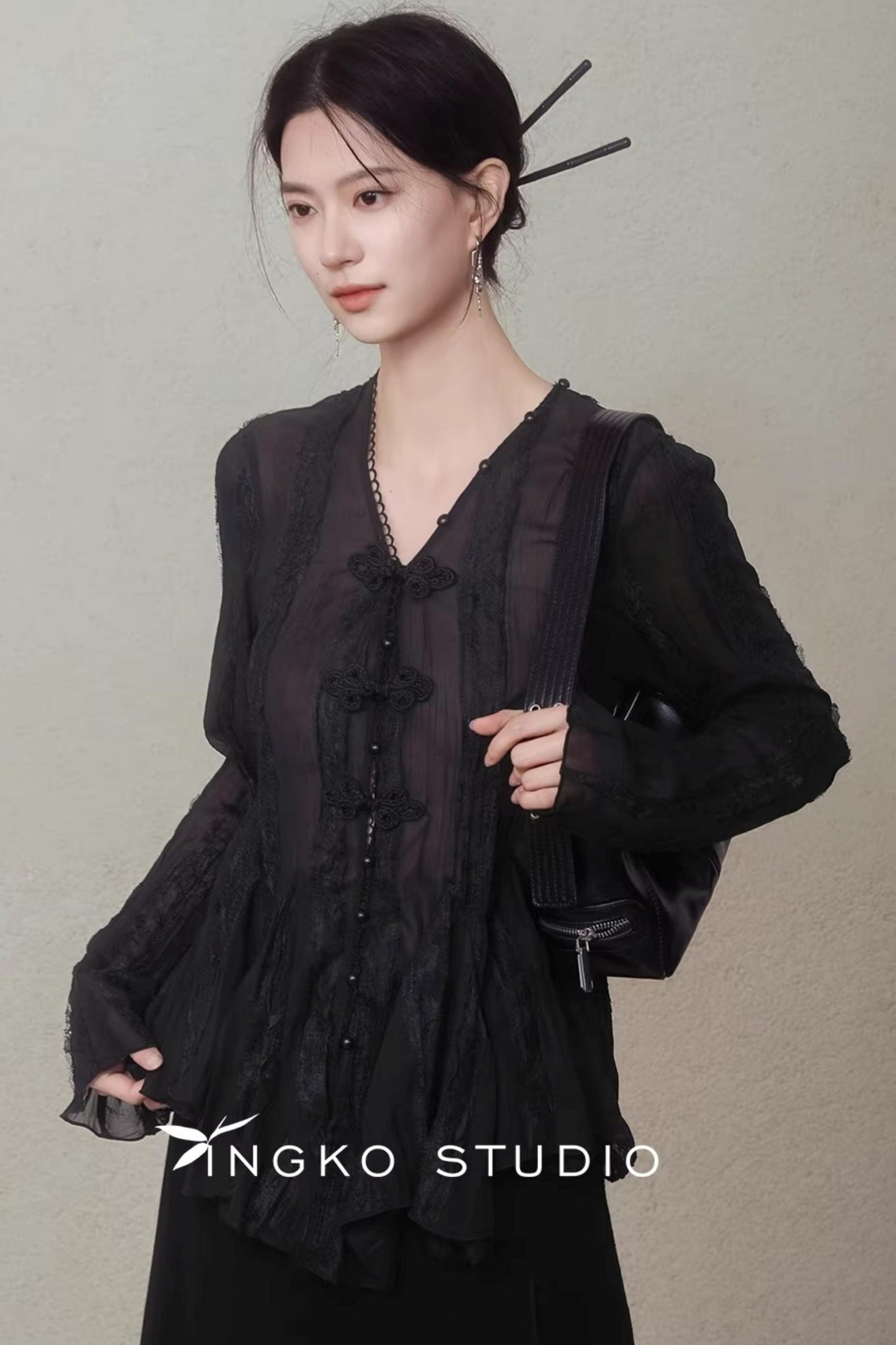 Misty Black New Chinese Top