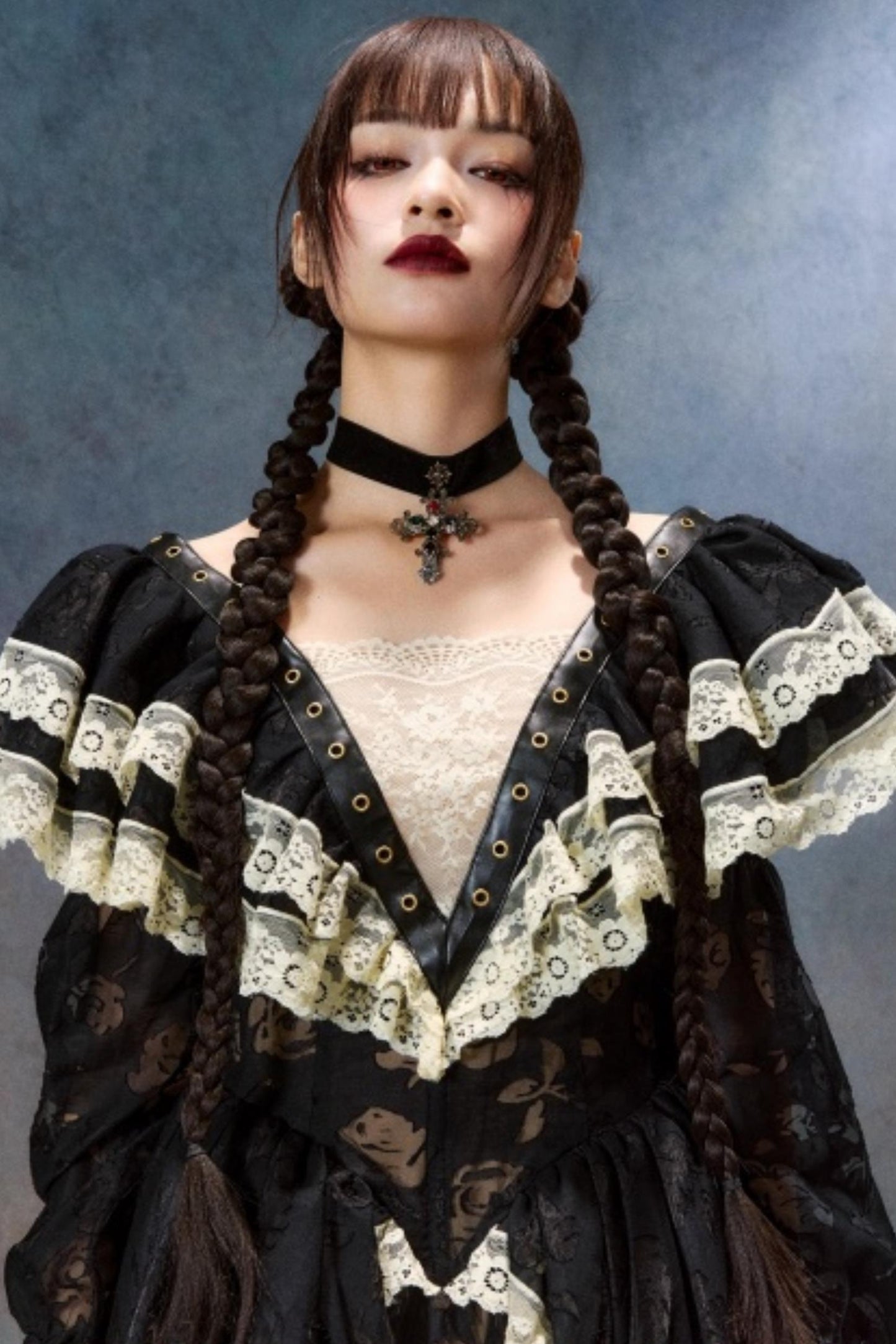 Lacemade Cross Choker Necklace