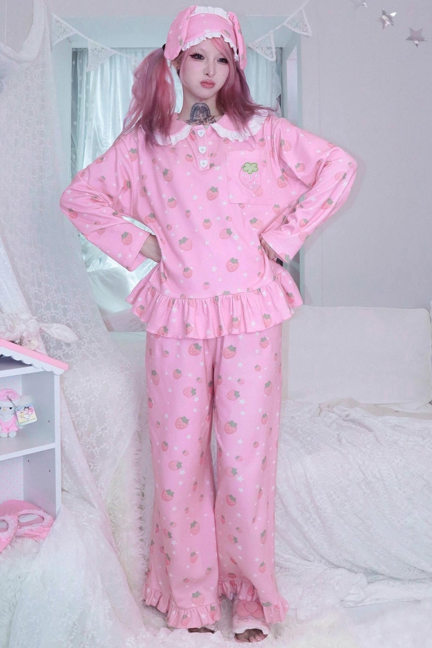 Soft Strawberry Star Pajamas Set-Up