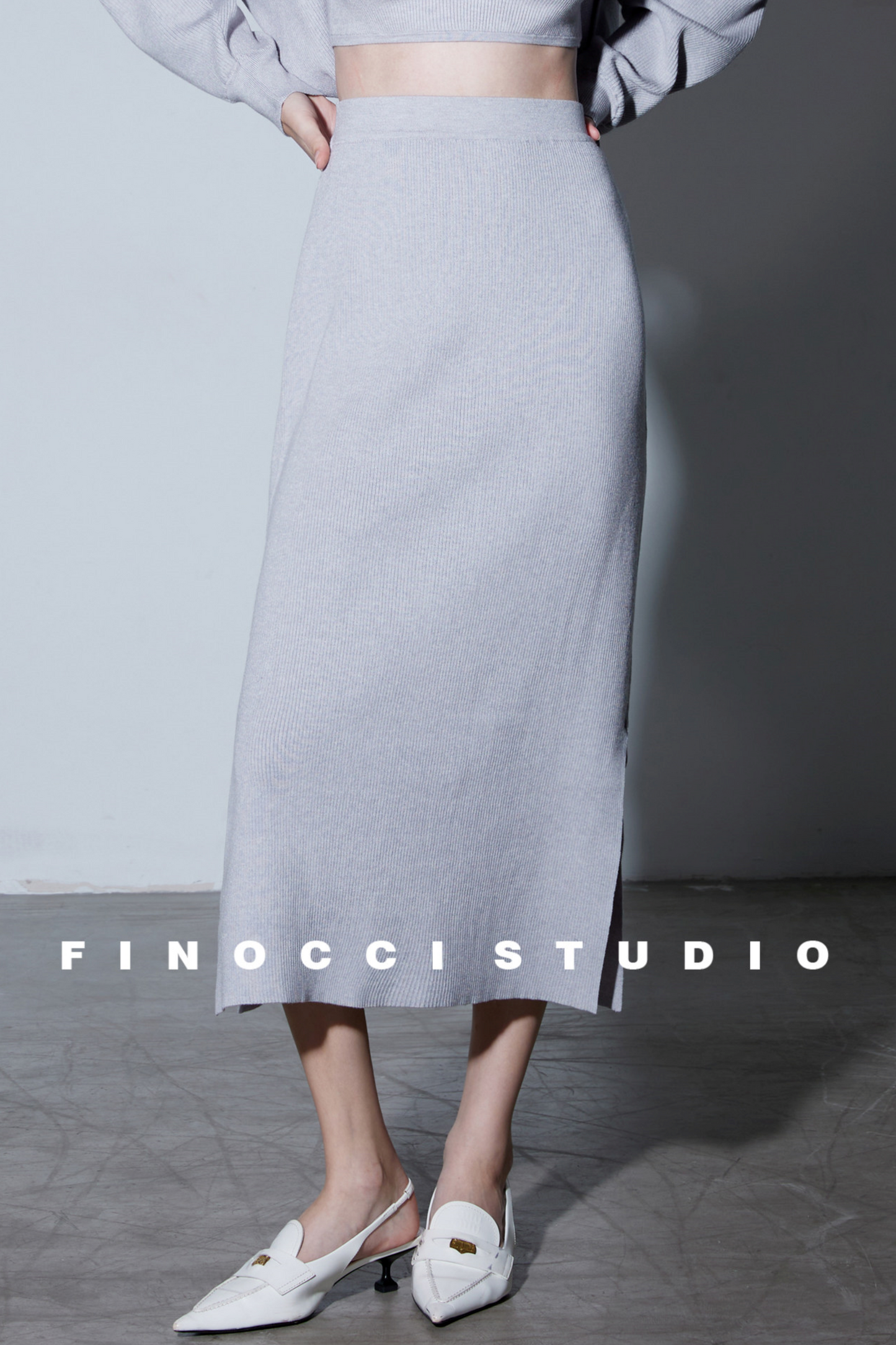 Minimalistisches Sling-Rock-Set aus Seiden-Lyocell