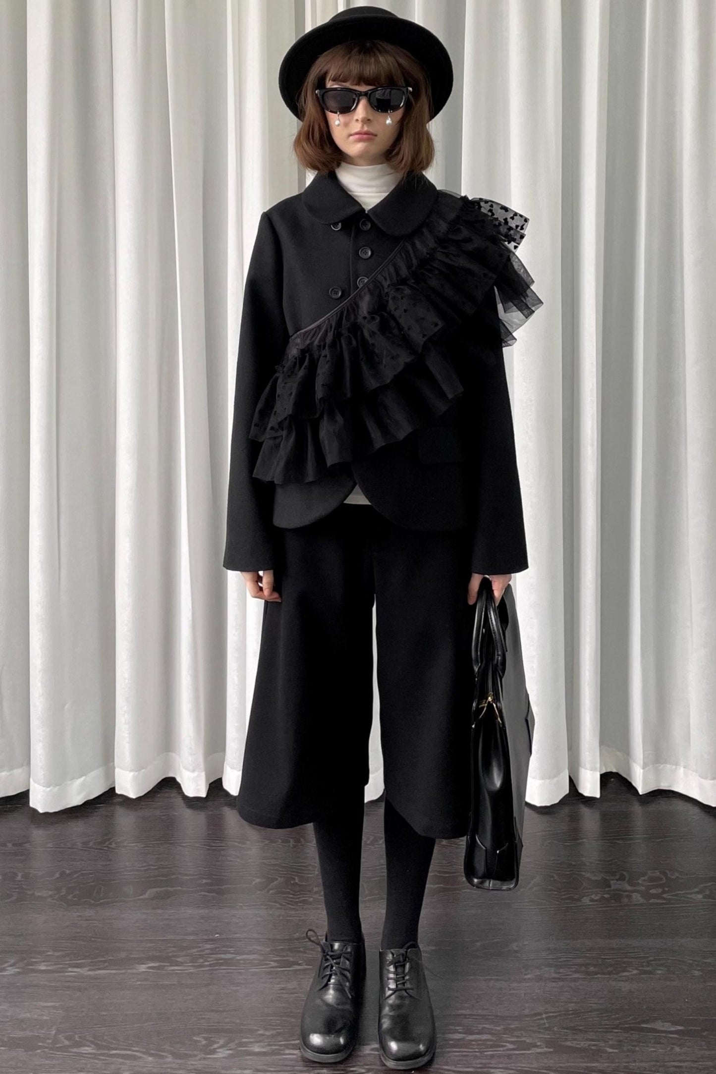 Black Cropped Wide-Leg Pants