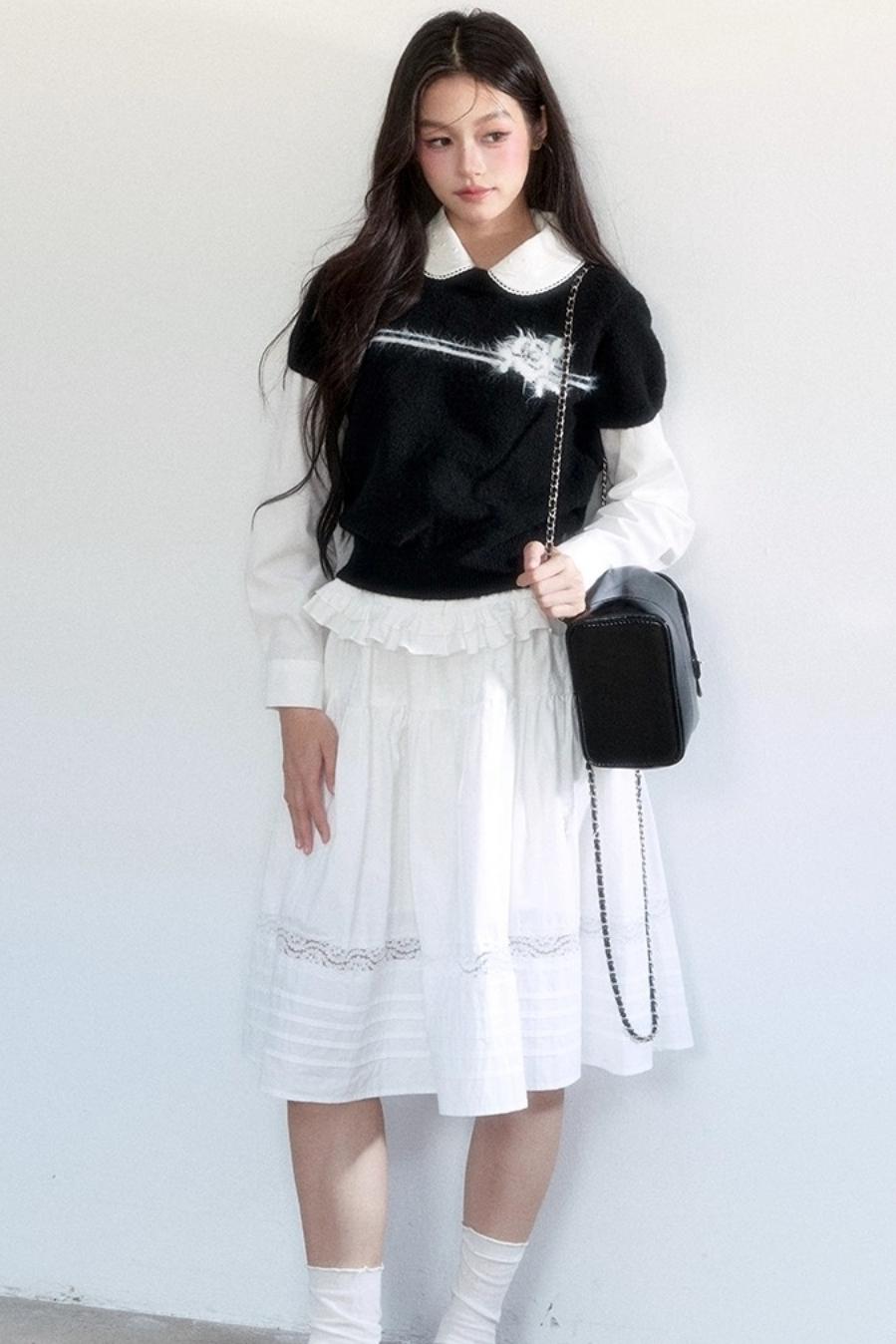 Flower Knitted Short-Sleeved Top