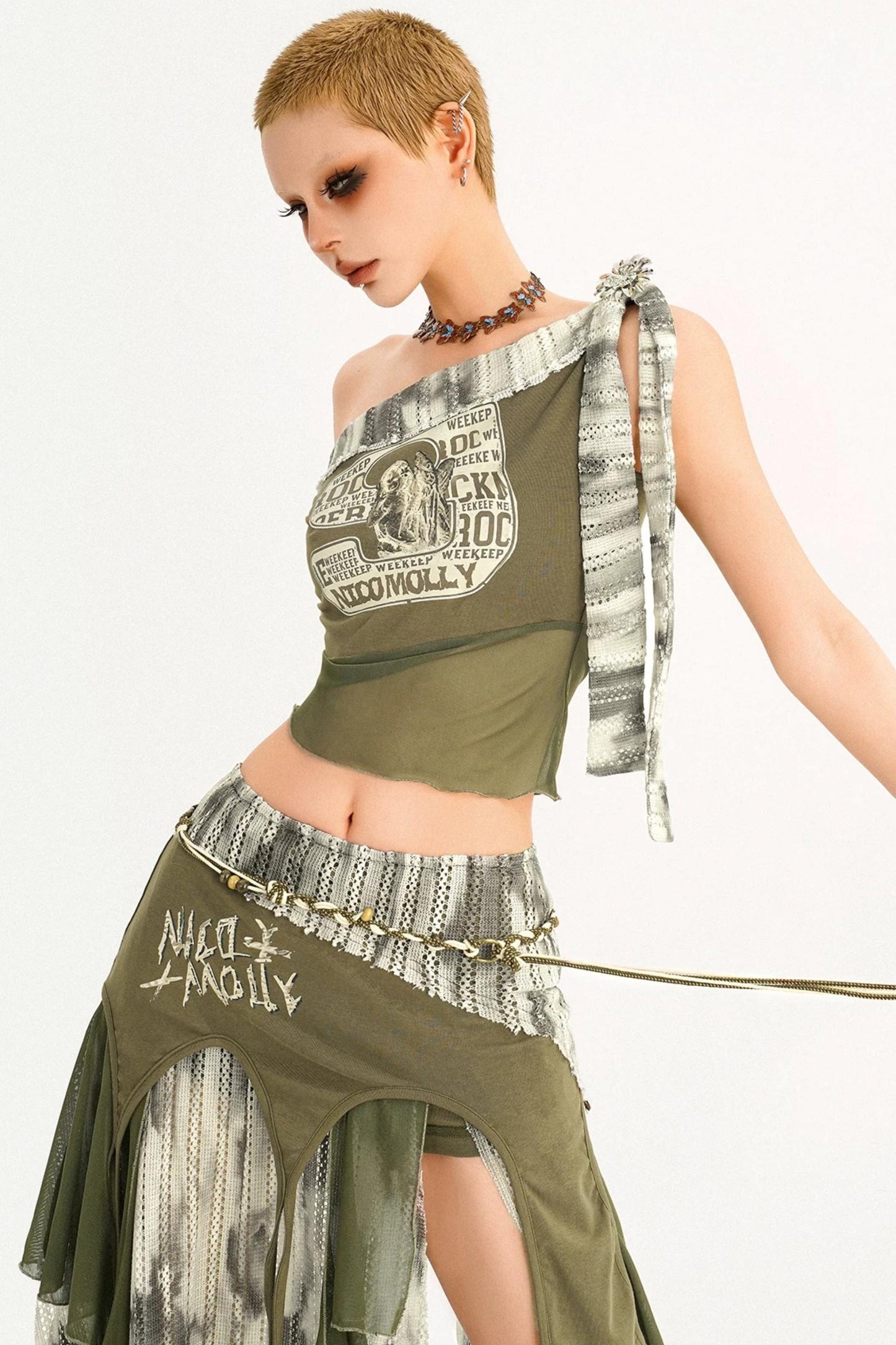 Vintage Print Off-Shoulder Set-Up