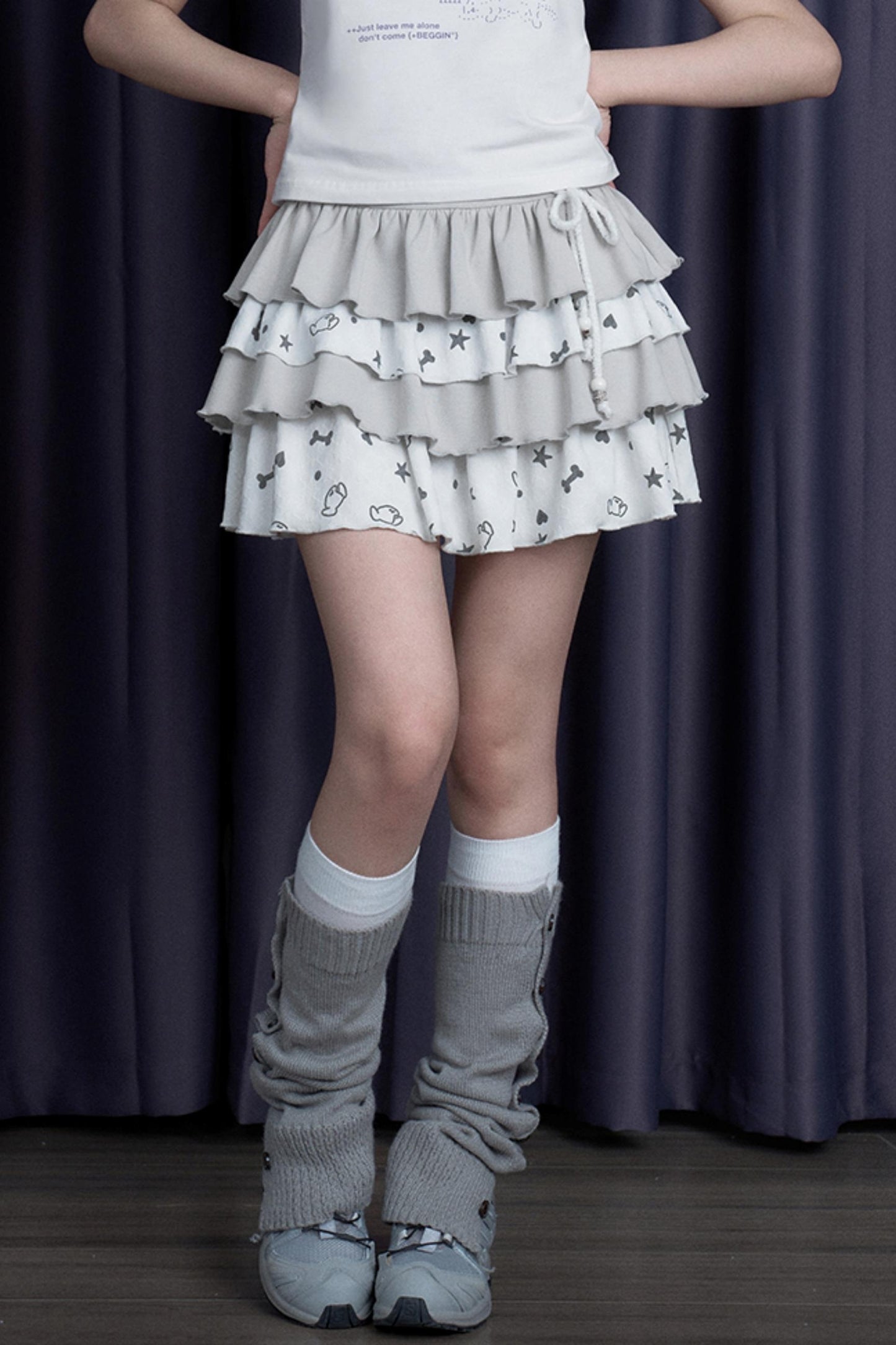 Chic Gray & White Skirt