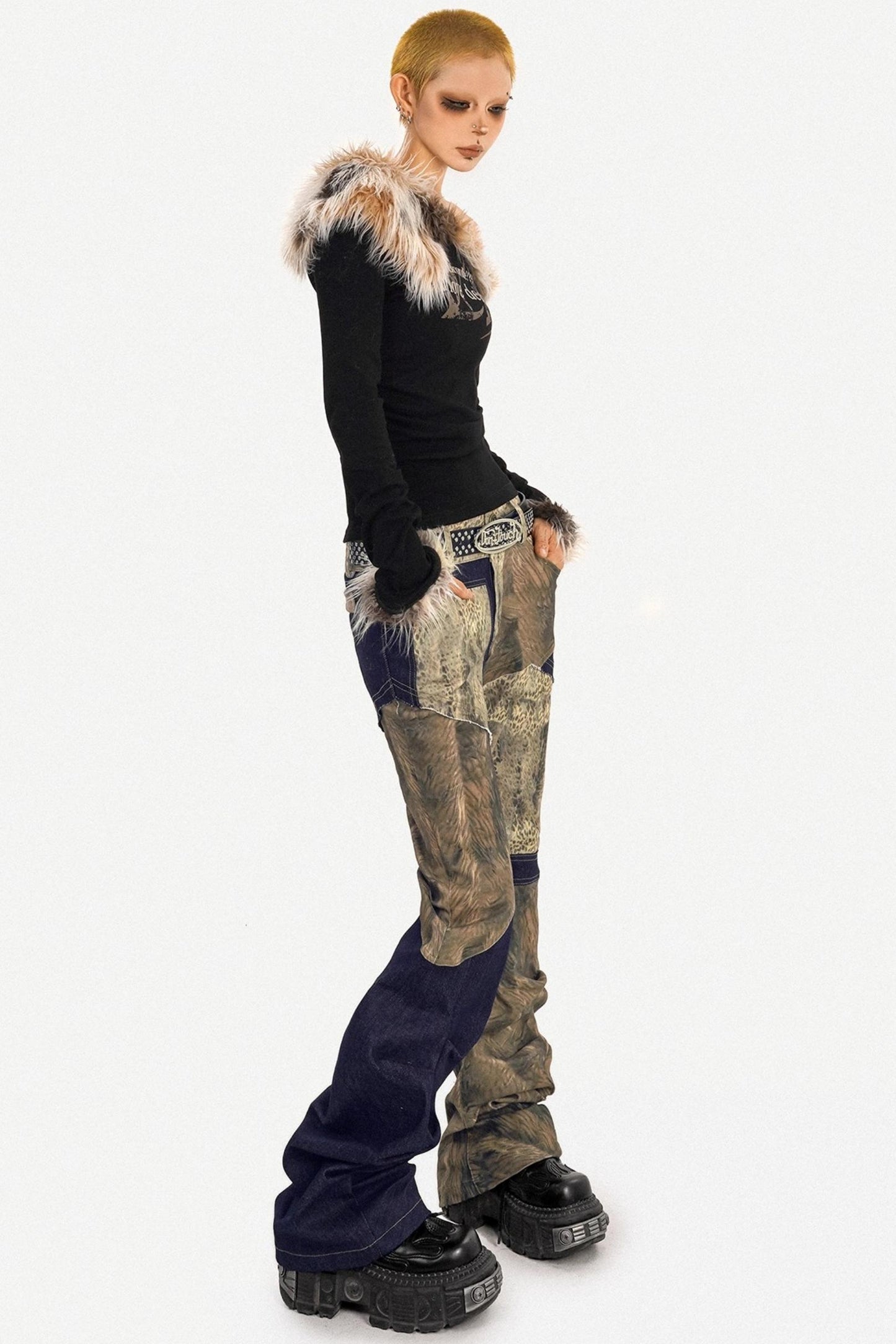 Subculture Girl Fur Collar Top