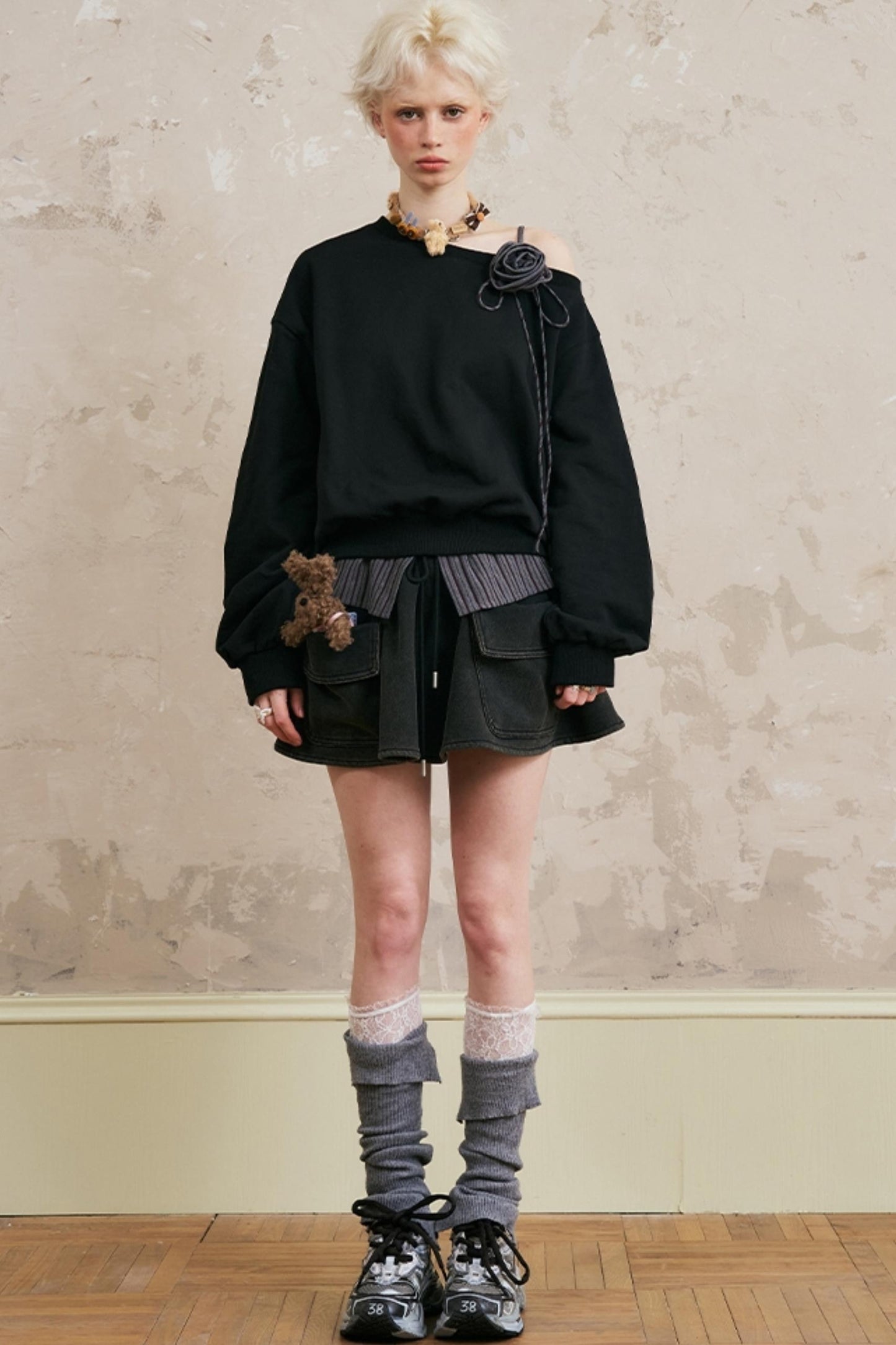 Lässiger Sweatshirt mit langen Ärmeln 