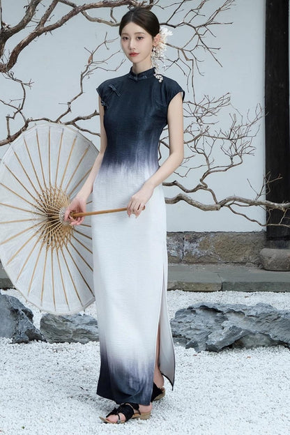 Elegant Gradient Cheongsam Dress