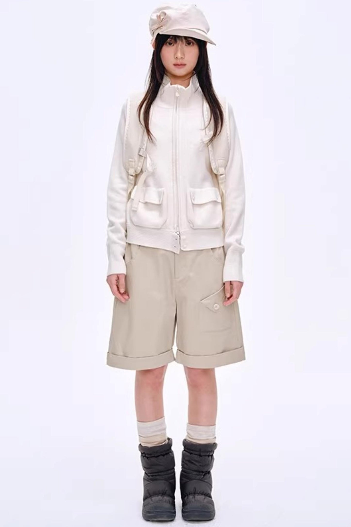 Simple Unbounded Straight-Leg Shorts