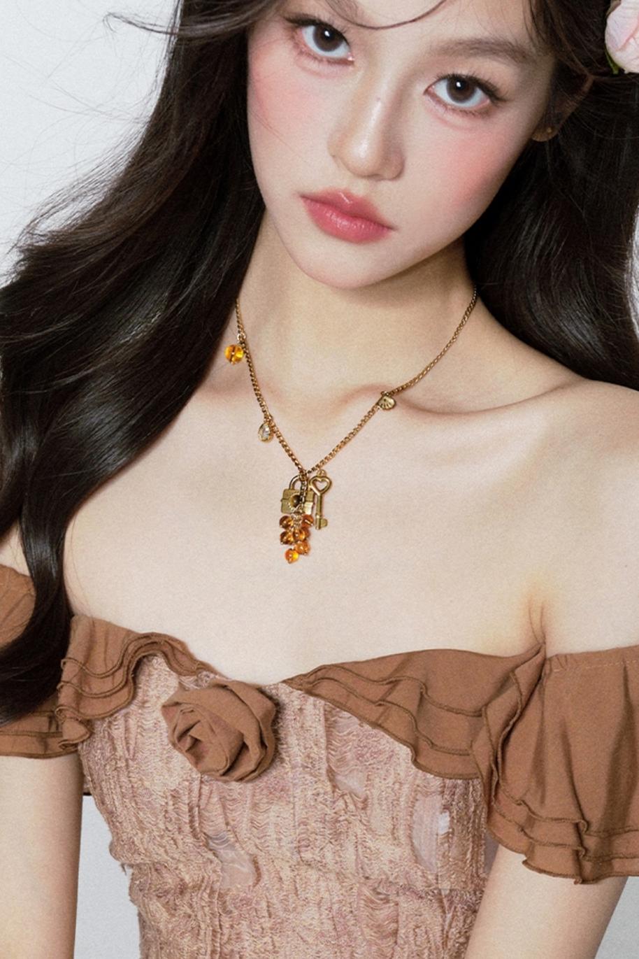 Flow Pendant Necklace