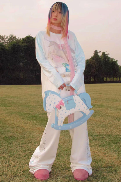 Sweatpants mit weinendem Einhorn und Strasssteinen
