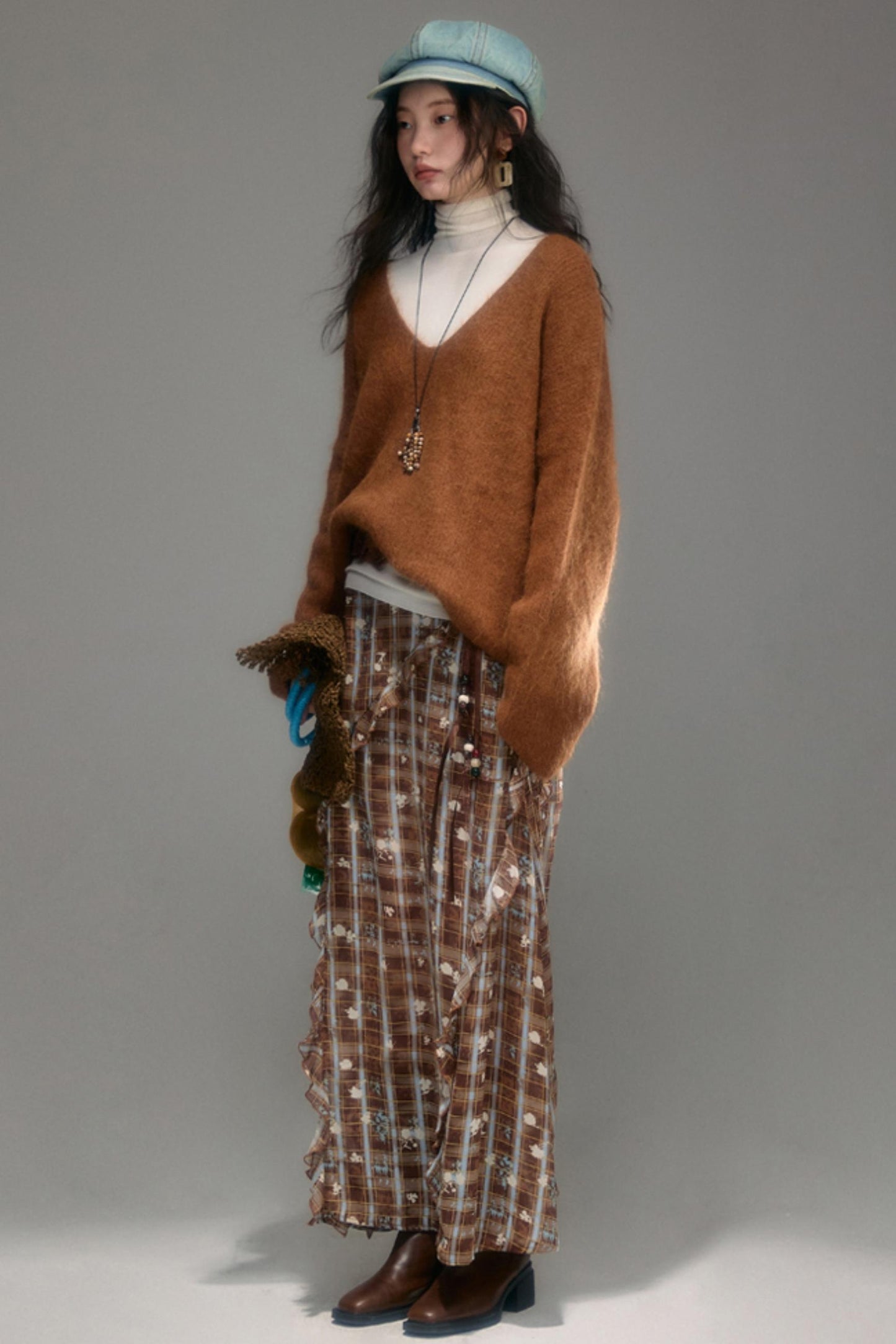 Wilderness Vintage Floral Print Skirt