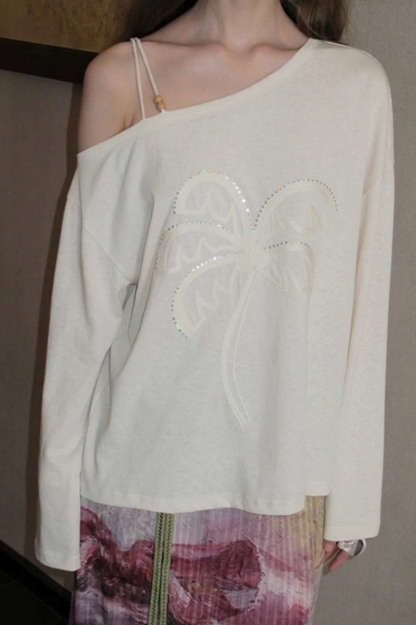 Sequin Embroidery Off-Shoulder Set-Up