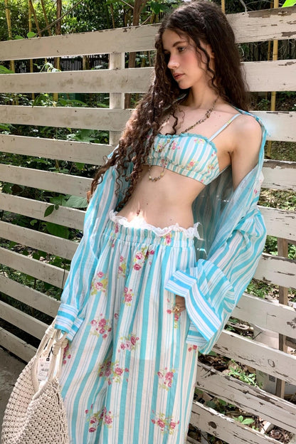 Sweet Blue Floral Plunge Sling Set-Up