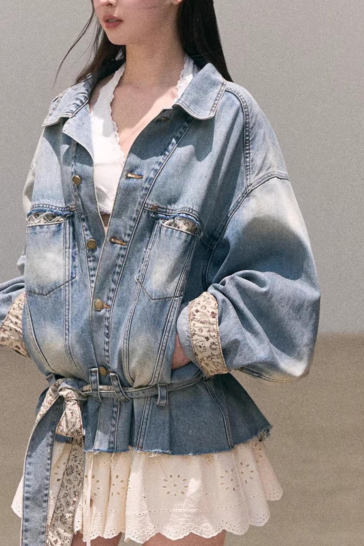 Lace-Trimmed Halter Neck Camisole