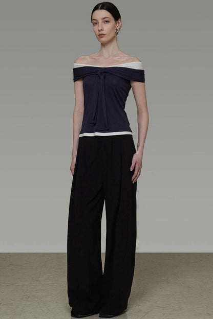 Contrasting One-Shoulder Slimming Top