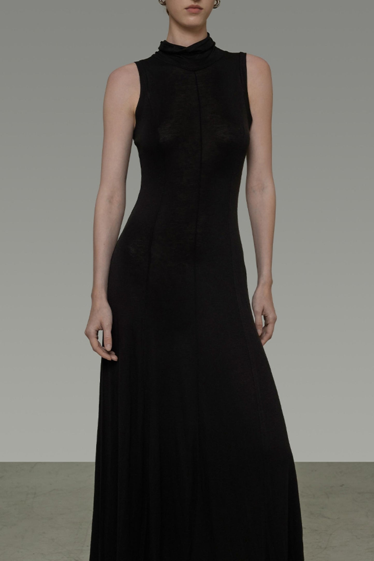 Sleek Strapless Midi Dress