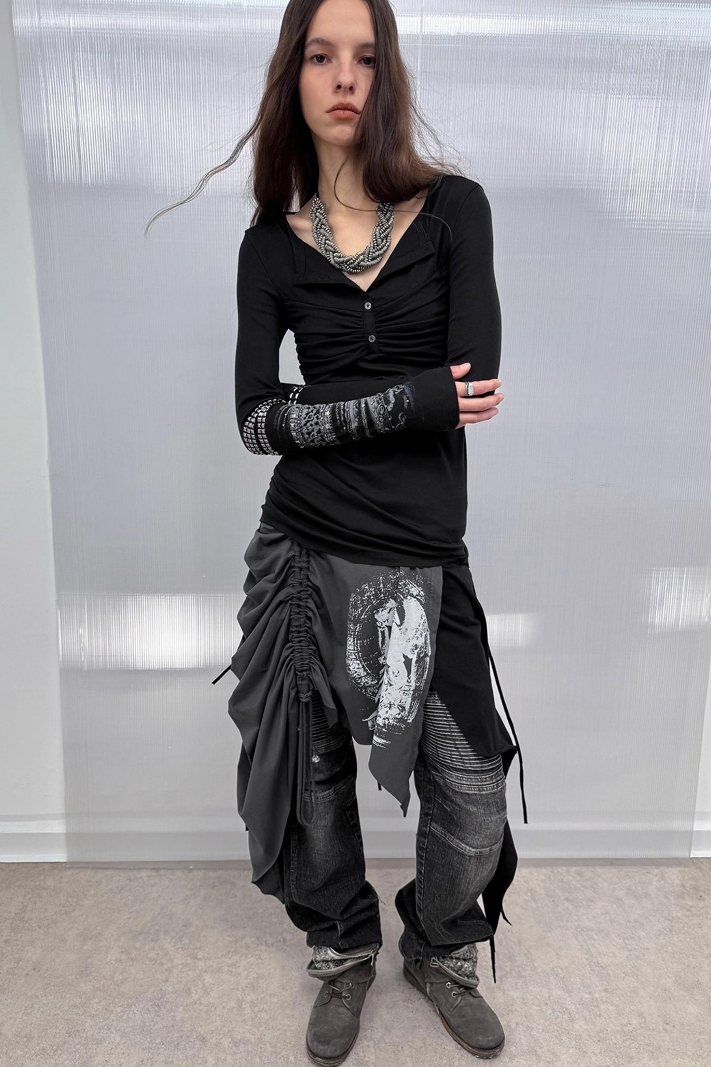 Diamond Loop Long Sleeve Top