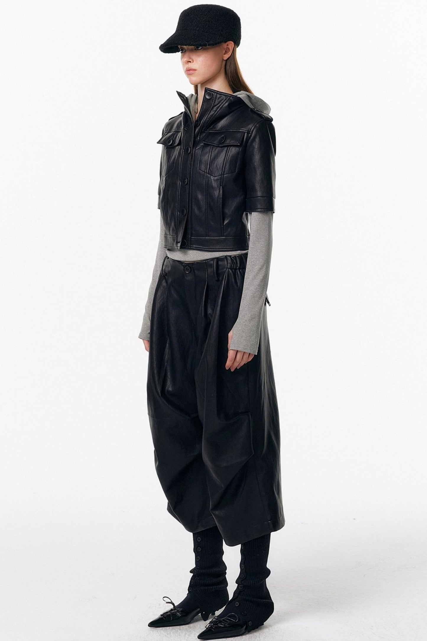 Leather Mid-Sleeve Slim Jacket