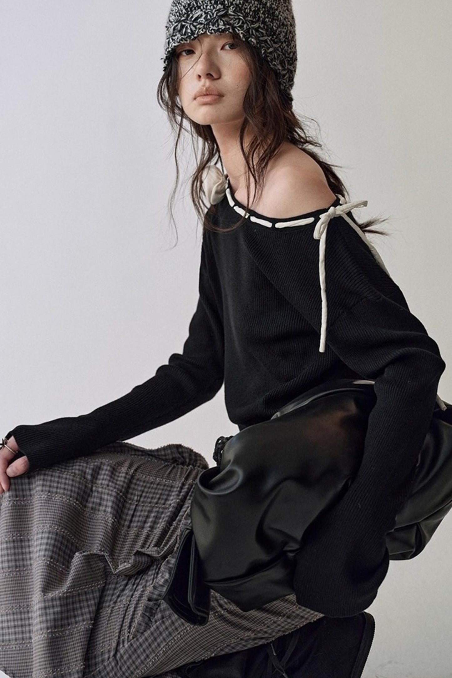 Rose Cross-Collar Knitwear