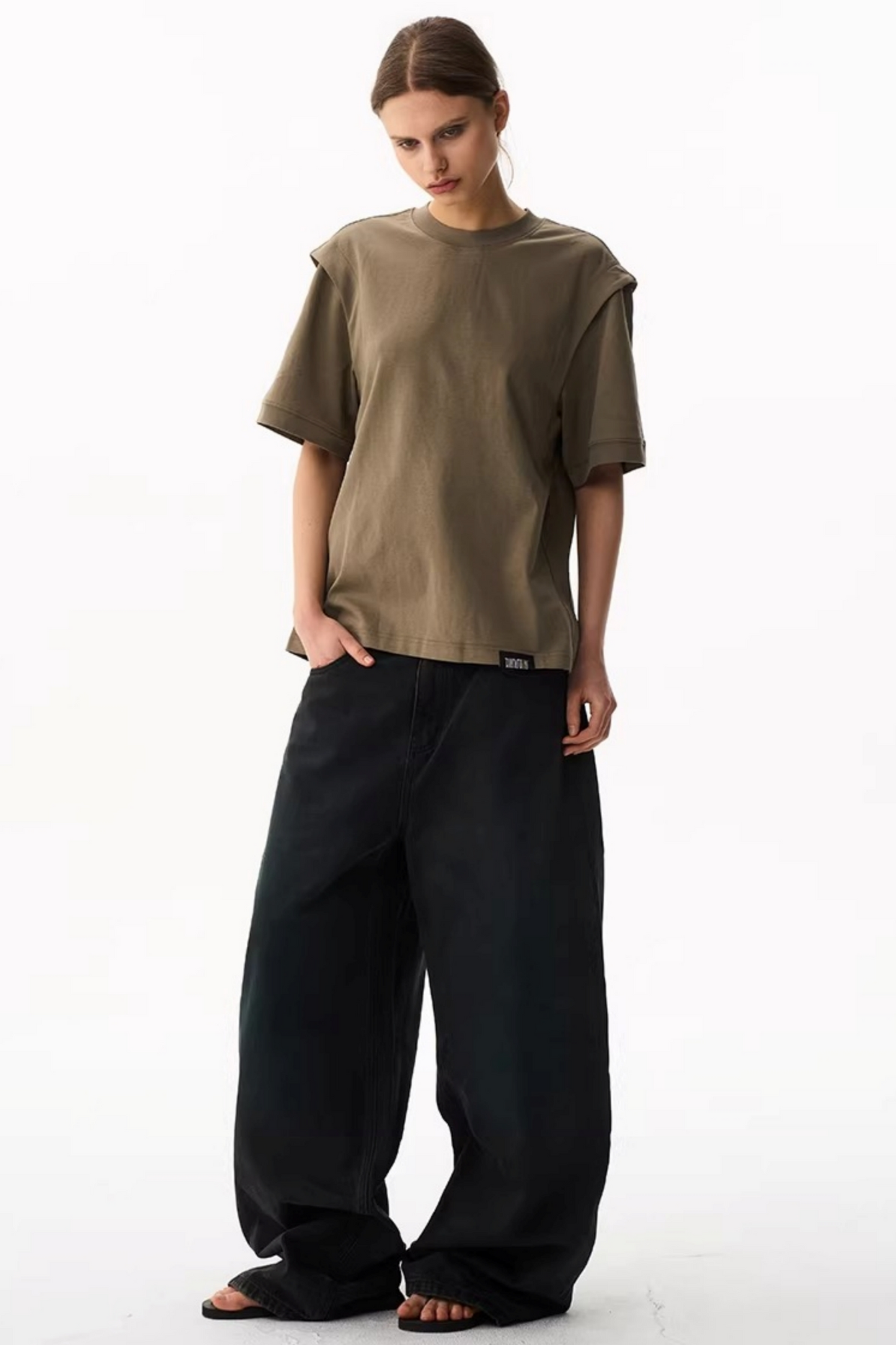 Solid Color Slim-Fit T-Shirt