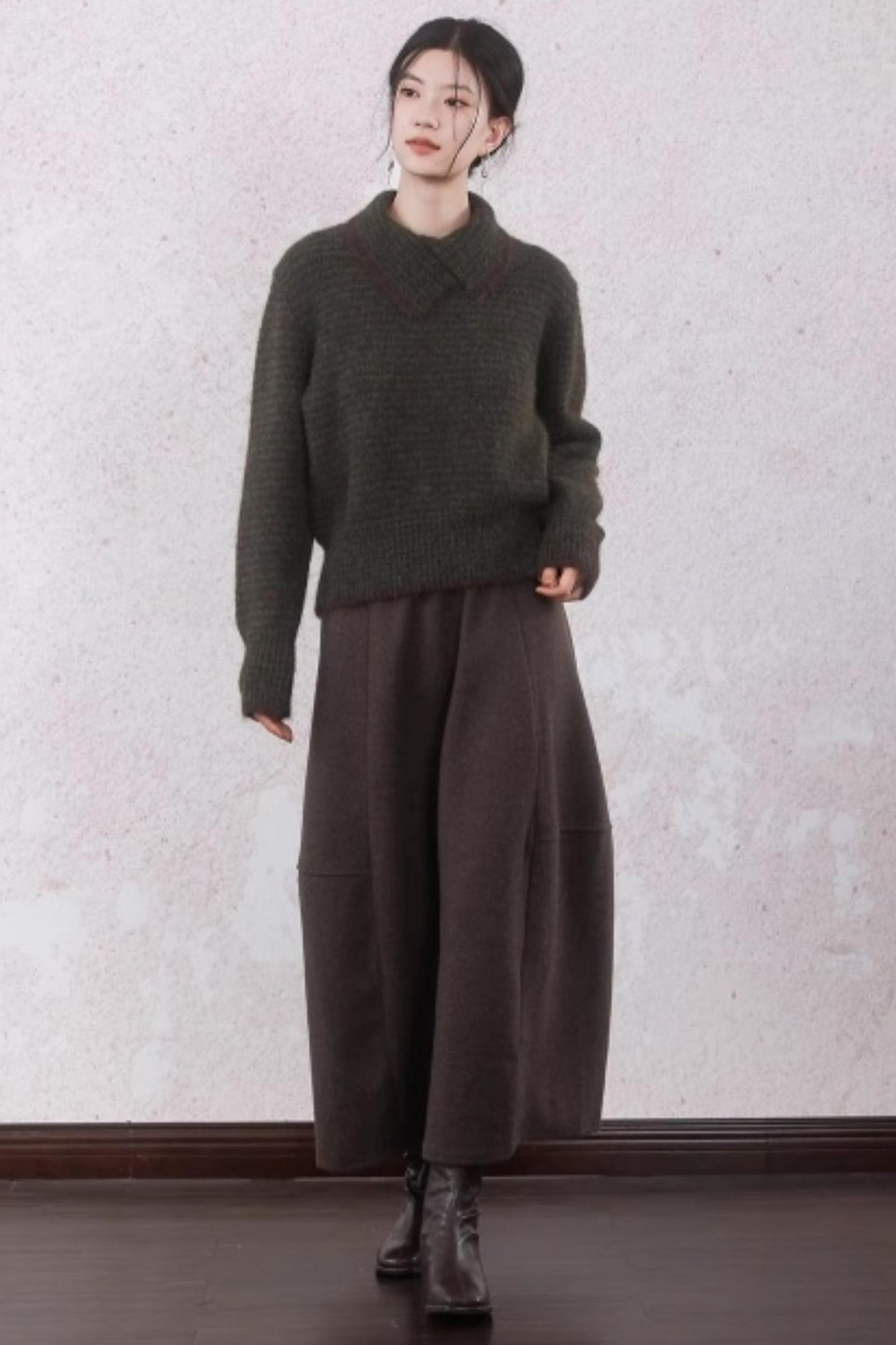 Ingko Vintage Lapel Sweater