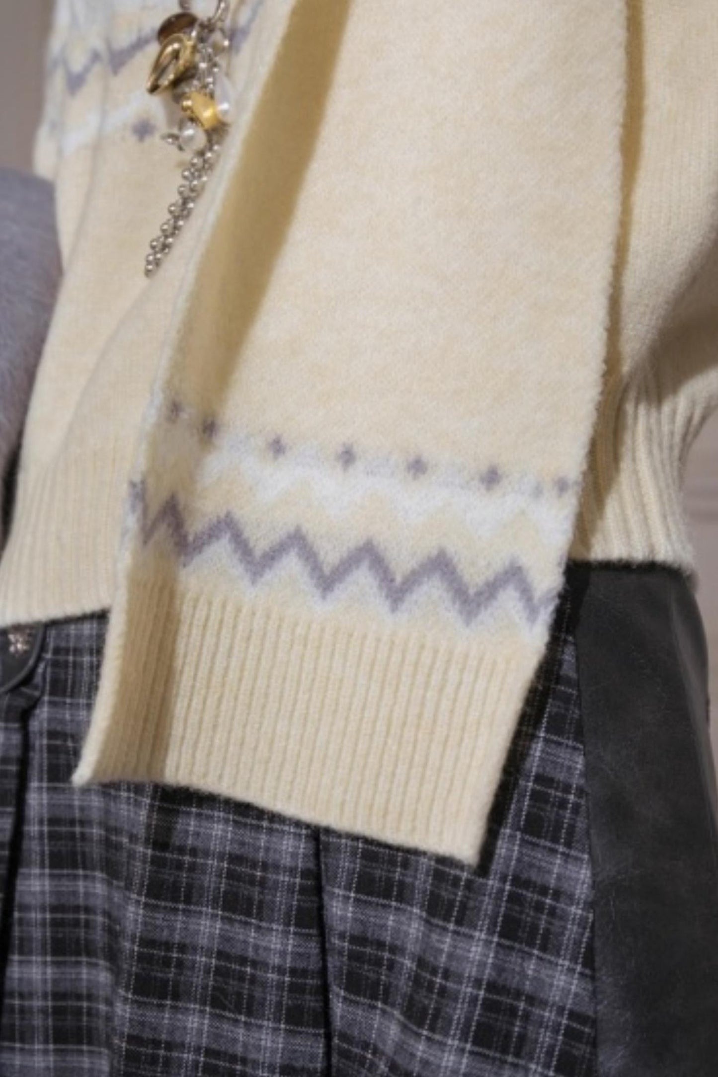 Jacquard Wool Sweater With Scarf Set