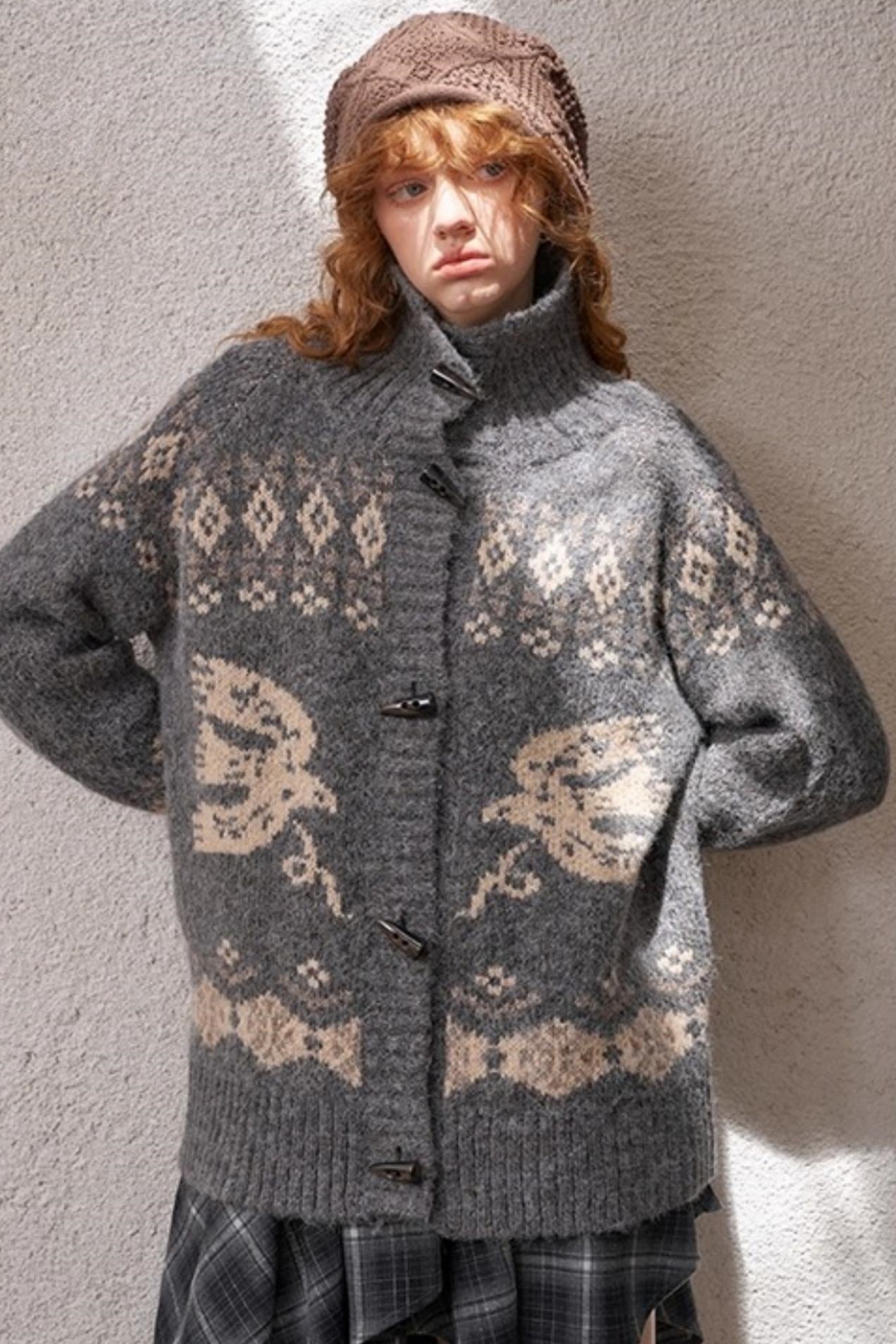 Bird Horn Buckle Loose Warm Cardigan