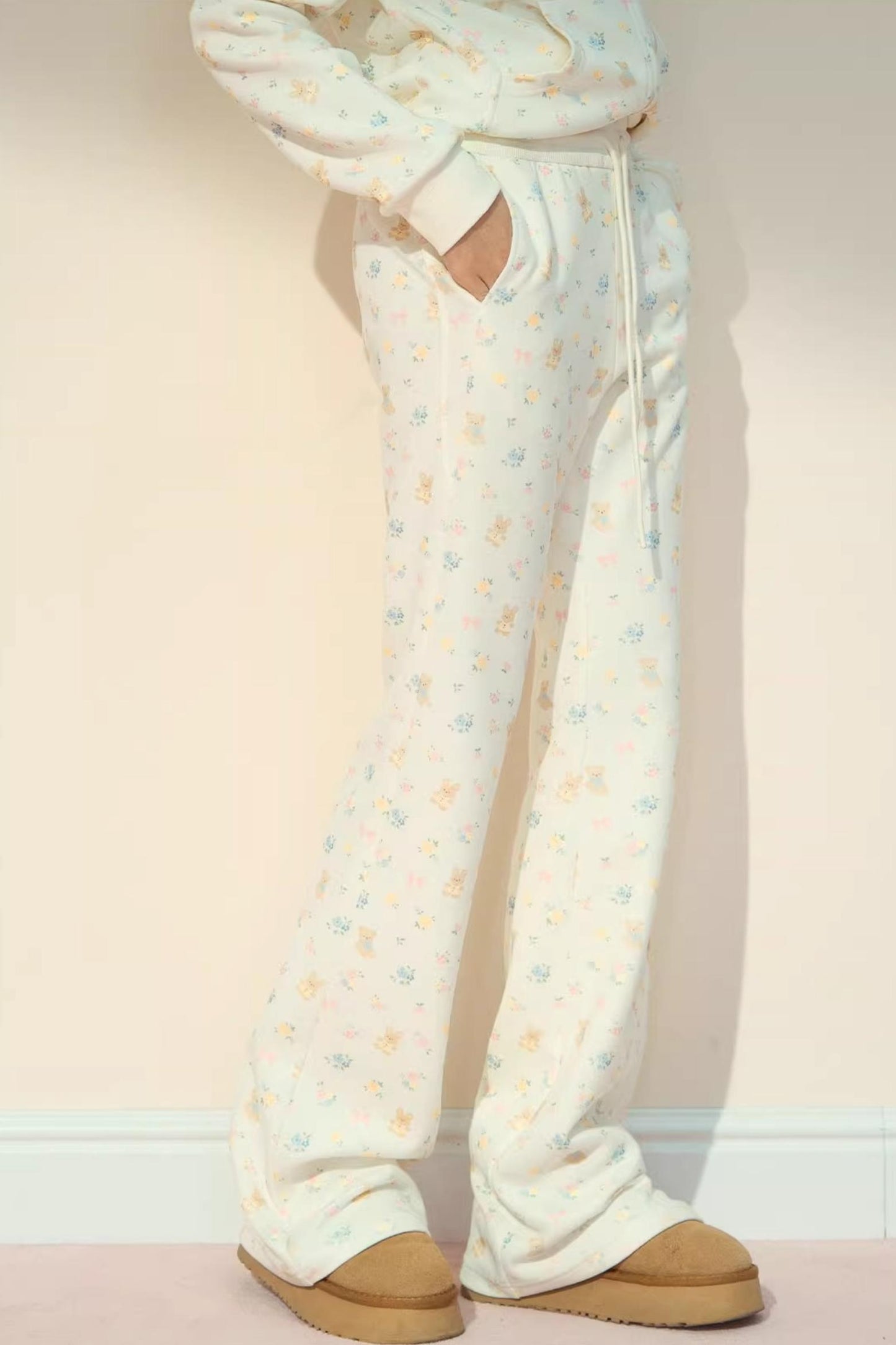 One-Shoulder Sweatshirt Set-Up