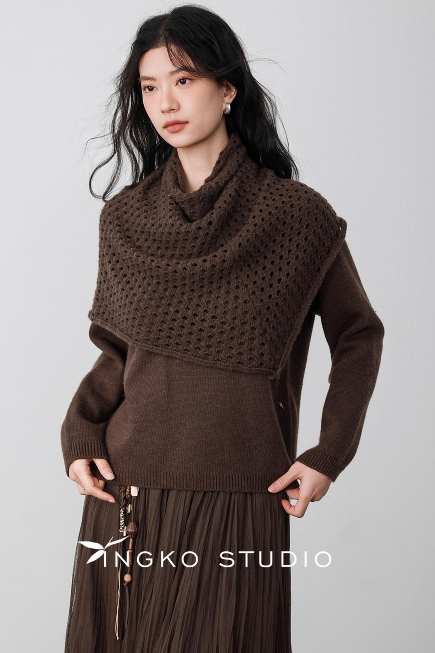 Sauce Brown Shoulder Sweater
