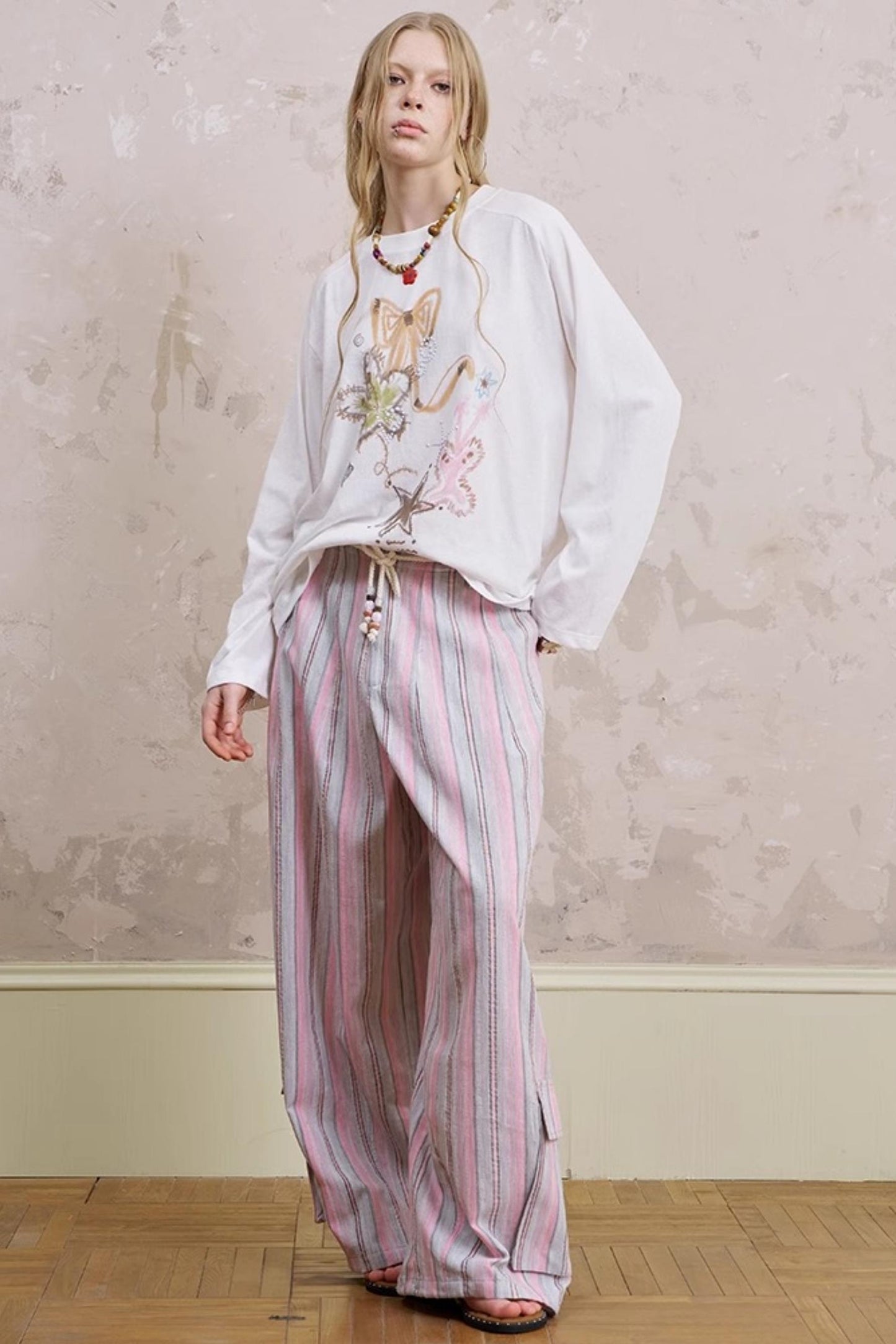 Simple Long Silhouette Pants