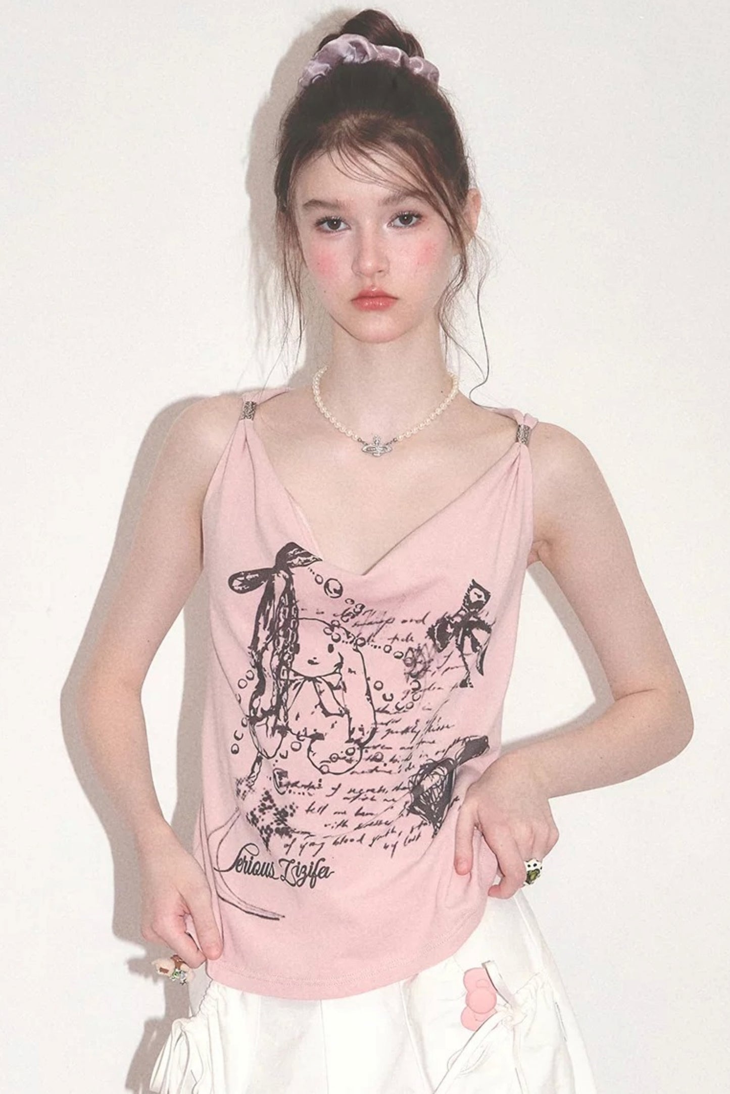 Retro Atmosphere Swing-Neck Camisole