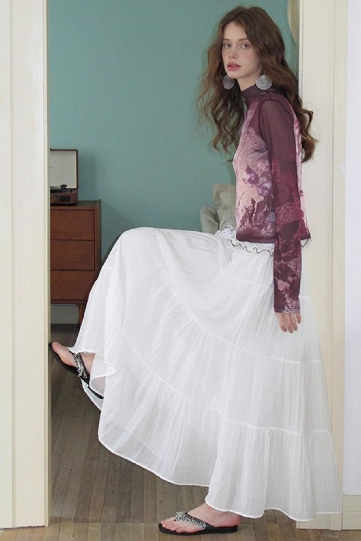 Neoclassical Vintage Turtleneck Mesh T-shirt