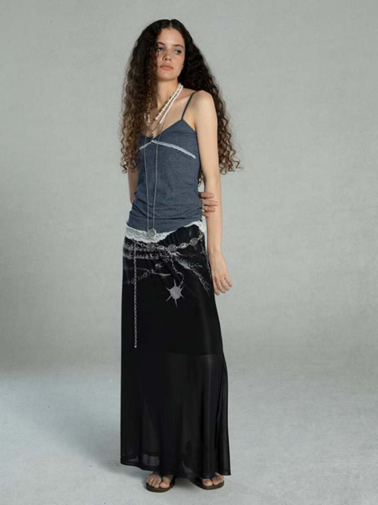 Spider Print T-Shirt & Mesh Long Skirt