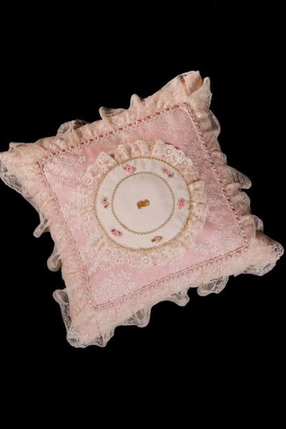 Lacemade Sweet Lace Cushion