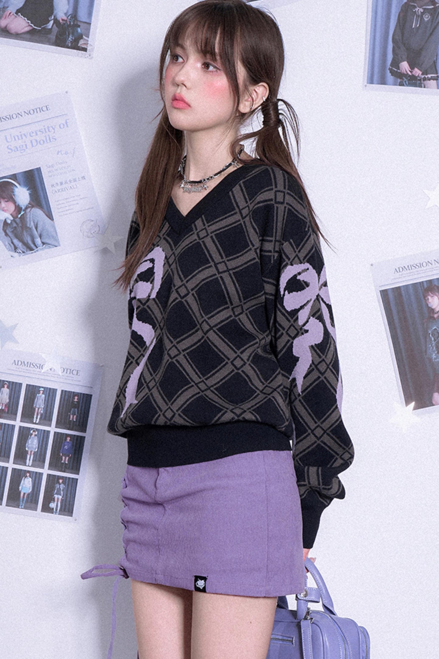 Big Bow Check V-Neck Knit Sweater