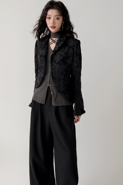 Dark Asymmetrical Fashion Set-Up