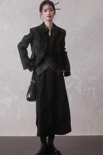 Dark Asymmetrical Fashion Set-Up